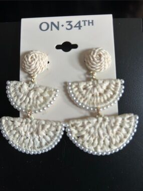 Cream Crochet Tiered Fan Drop Earrings